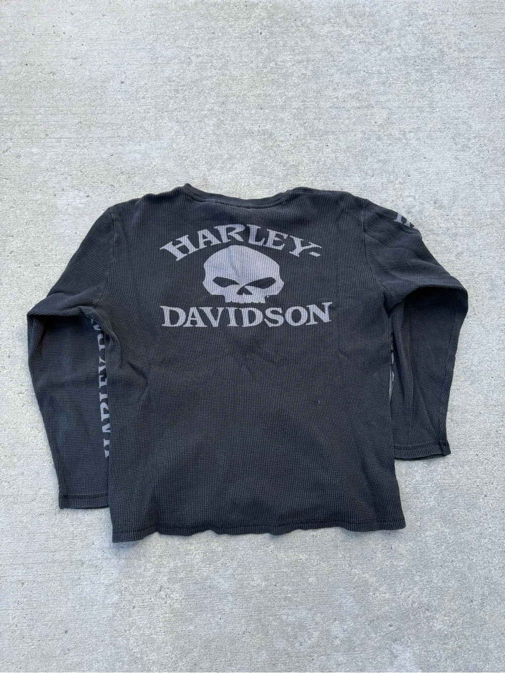 Vintage Y2K Harley Davidson Long Sleeved Thermal - Picture 1 of 5